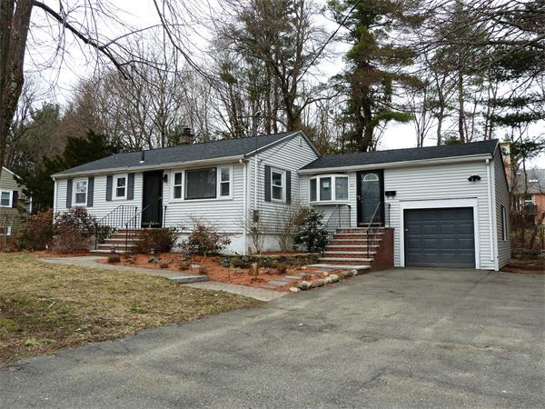 Single Family Home for Sale, ListingId:17931979, location: 58 Edward Ave Lynnfield 01940
