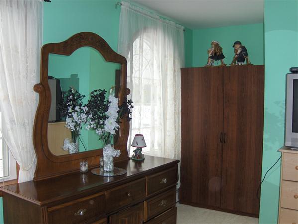 Viewing Image 25