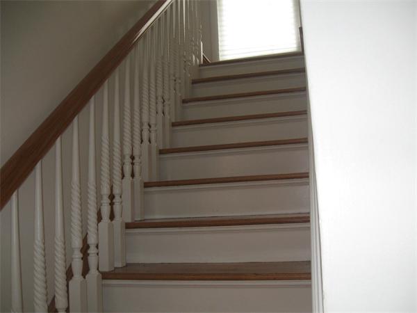 Viewing Image 16