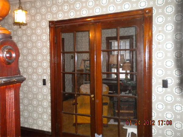 Viewing Image 11