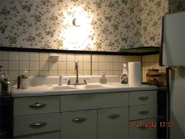 Viewing Image 16