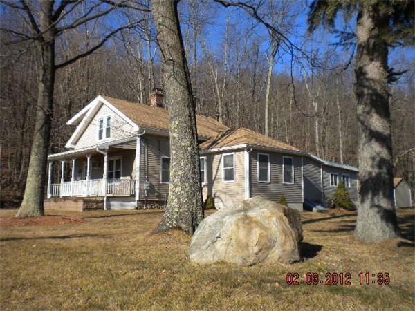 Single Family Home for Sale, ListingId:17990027, location: 8 Airport Dr Worcester 01602