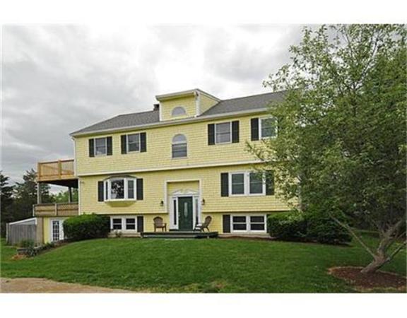 Single Family Home for Sale, ListingId:17990045, location: 28 Low St Newbury 01951