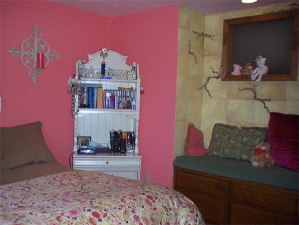 Viewing Image 22