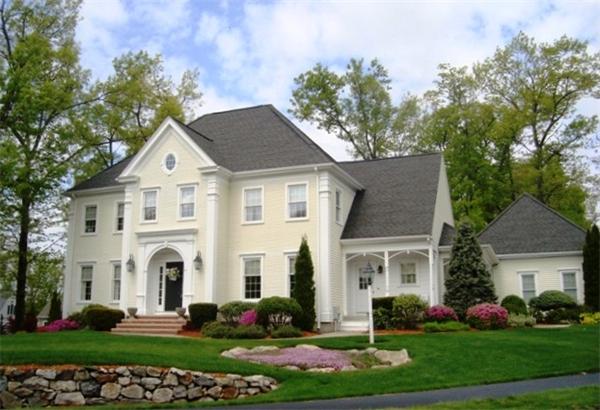 Single Family Home for Sale, ListingId:18011920, location: 1 Bracken Rd Shrewsbury 01545