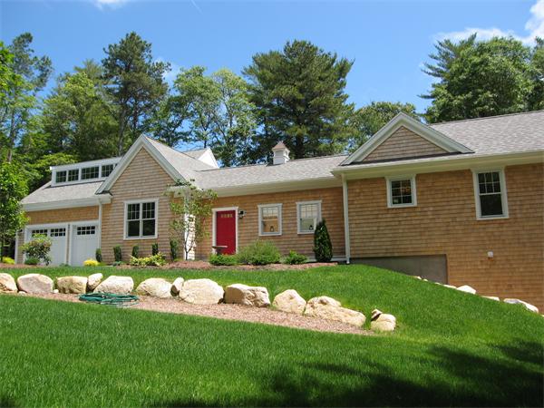 Single Family Home for Sale, ListingId:18011909, location: 125 Woodside Barnstable 02630