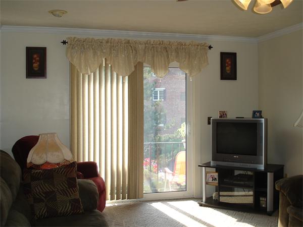 Viewing Image 6