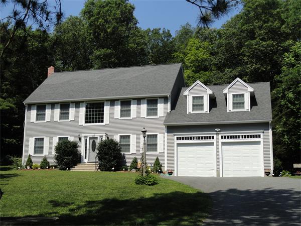 Single Family Home for Sale, ListingId:18096987, location: 1350 Thompson Road Thompson 06277