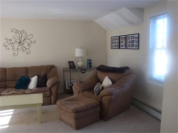 Single Family Home for Sale, ListingId:18135993, location: 68 Lantern Lane Dracut 01826