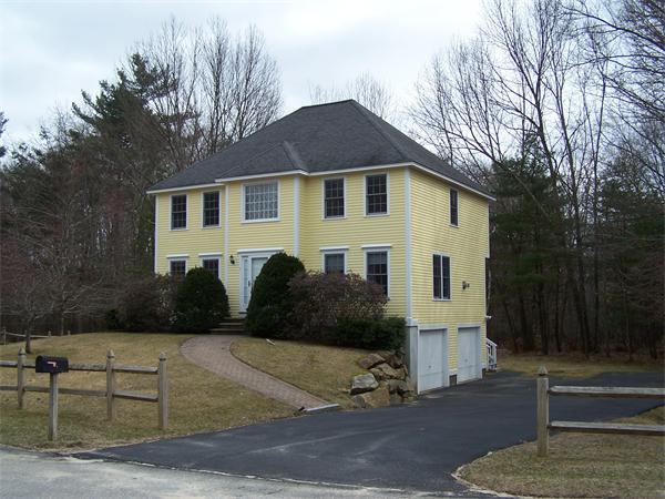 Real Estate for Sale, ListingId:18351202, location: 1 Hollow Ridge Chelmsford 01824