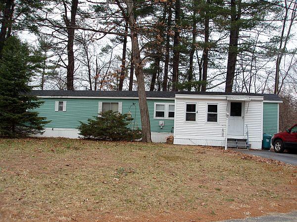 Single Family Home for Sale, ListingId:18351170, location: 9 Leeann Street Nashua 03062