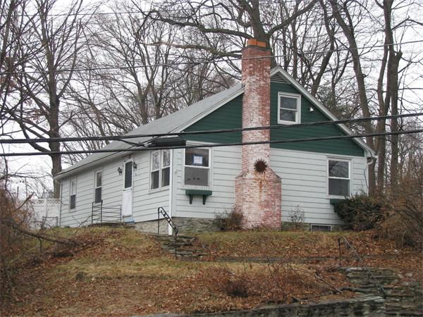 Single Family Home for Sale, ListingId:18351208, location: 19 Gates Ln Worcester 01603