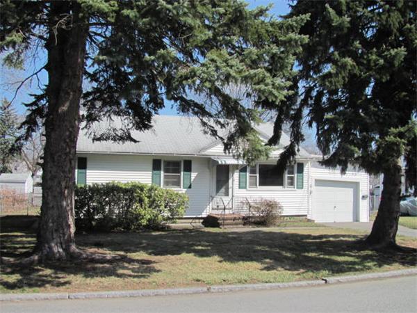 Real Estate for Sale, ListingId:18473418, location: 13 W. Hawley St Lawrence 01843