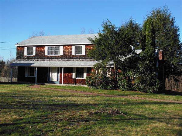 Real Estate for Sale, ListingId:18408989, location: 48 Ramgren Rd Lunenburg 01462