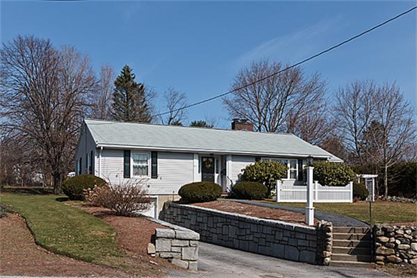 Real Estate for Sale, ListingId:18409036, location: 85 Westford St Chelmsford 01824