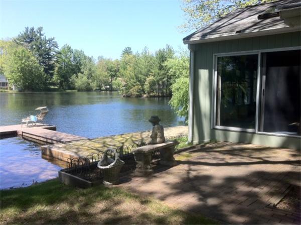 Real Estate for Sale, ListingId:18473968, location: 445 Townsend Harbor Rd Lunenburg 01462