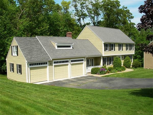 Single Family Home for Sale, ListingId:18515965, location: 188 Stearns Rd. Marlborough 01752