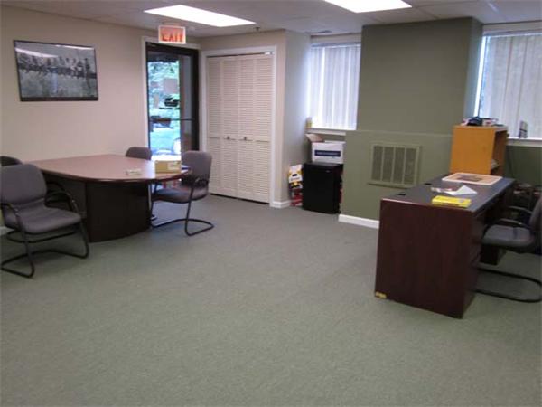 Commercial Property for Sale, ListingId:18579254, location: 2 Bridgeview Cir Tyngsboro 01879