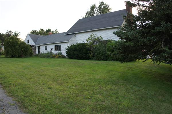 Real Estate for Sale, ListingId:18586662, location: 521 Pleasant St Paxton 01612