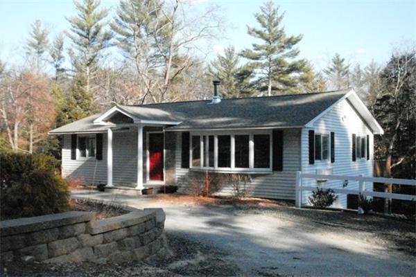 Single Family Home for Sale, ListingId:18639998, location: 11 Bockes Londonderry 03053