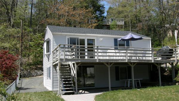 Single Family Home for Sale, ListingId:18657154, location: 13 Leisure Dr Holland 01521