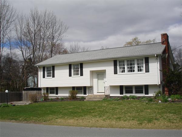 Real Estate for Sale, ListingId:18657167, location: 3 Laurel Dr Millbury 01527