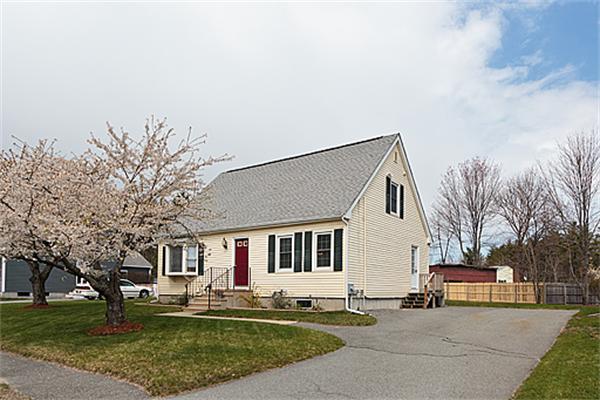 Single Family Home for Sale, ListingId:18773812, location: 3 Patricia Dr Ayer 01432