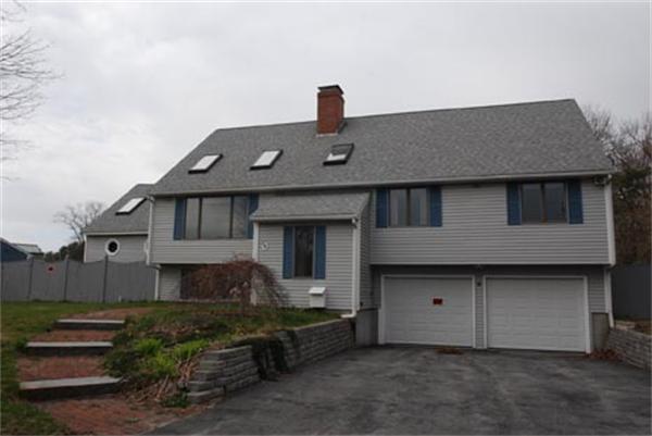 Single Family Home for Sale, ListingId:18773846, location: 9 Cushing St Salisbury 01952