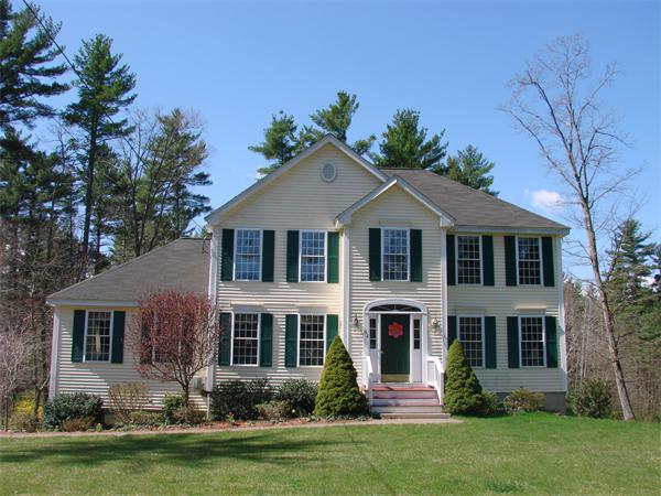 Single Family Home for Sale, ListingId:18810524, location: 162 Pelham Rd Salem 03079
