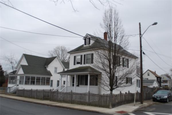 Real Estate for Sale, ListingId:18903785, location: 58 Midland St Lowell 01851