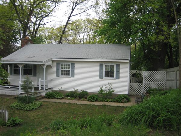 Real Estate for Sale, ListingId:19059321, location: 38 Foch St Lowell 01851