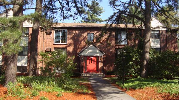 Single Family Home for Sale, ListingId:19094855, location: 36R English Village Drive Manchester 03102
