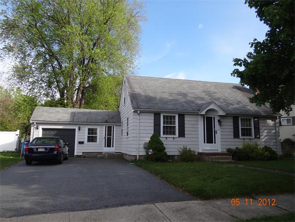 Single Family Home for Sale, ListingId:19223441, location: 8 W Hawley St Lawrence 01843
