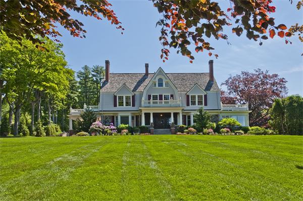 Single Family Home for Sale, ListingId:19223448, location: 290 South Main Street Andover 01810