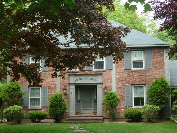 Single Family Home for Sale, ListingId:19232371, location: 8 Lansdowne Court Lynnfield 01940