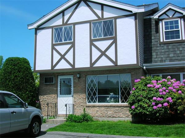 Single Family Home for Sale, ListingId:19319213, location: 945 Riverside Drive Methuen 01844