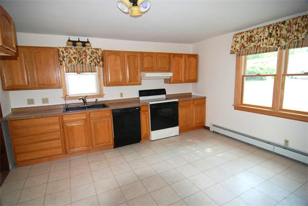 Real Estate for Sale, ListingId: 23362016, Ayer,&nbsp;MA&nbsp;&nbsp;01432