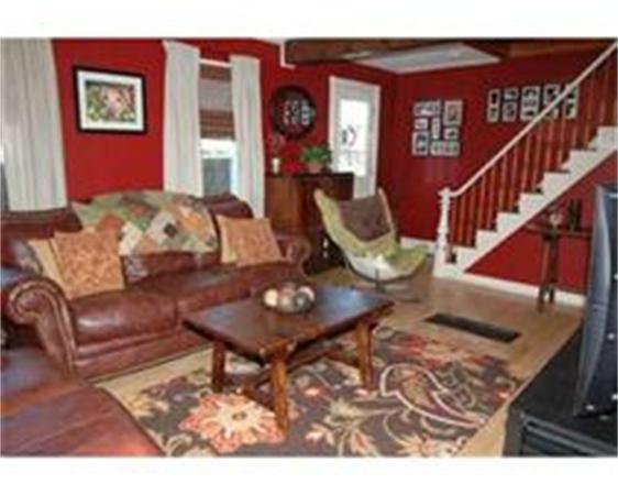 Real Estate for Sale, ListingId: 22814186, Amesbury,&nbsp;MA&nbsp;&nbsp;01913