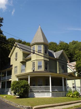 Rental Homes for Rent, ListingId:23362000, location: 68 Church St. Leominster 01453