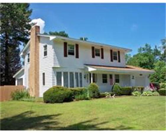 Real Estate for Sale, ListingId: 23361588, Webster,&nbsp;MA&nbsp;&nbsp;01570