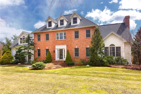 Real Estate for Sale, ListingId: 23361935, Sutton,&nbsp;MA&nbsp;&nbsp;01590