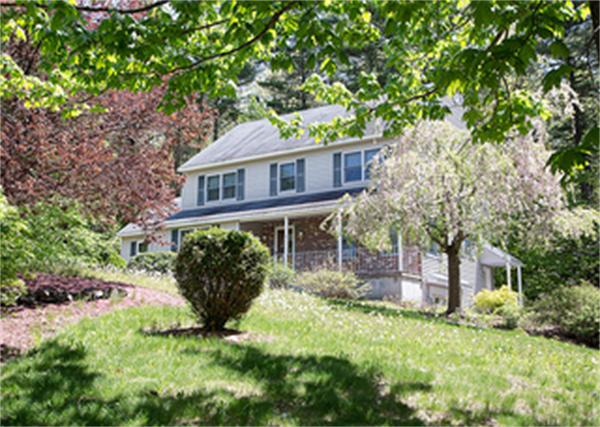 Real Estate for Sale, ListingId: 23070478, Pelham,&nbsp;NH&nbsp;&nbsp;03076
