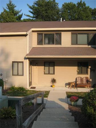 Real Estate for Sale, ListingId: 23361781, Franklin,&nbsp;MA&nbsp;&nbsp;02038