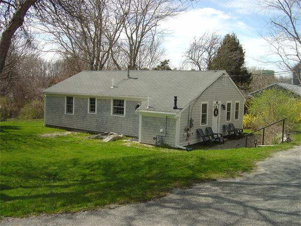Rental Homes for Rent, ListingId:23362130, location: 12 Dexter Ave Sandwich 02563