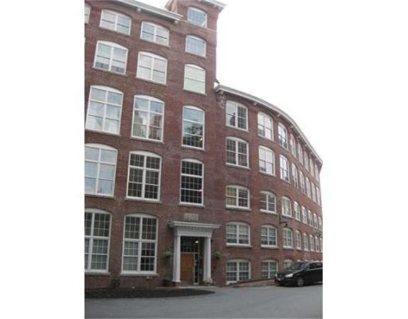 Rental Homes for Rent, ListingId:23557900, location: 256-R Market St Lowell 01852