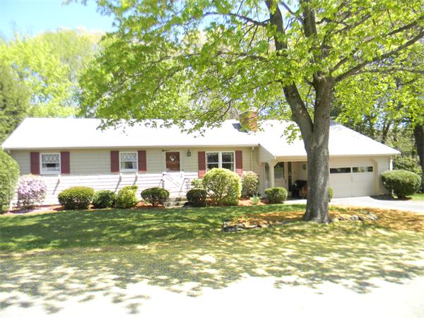 Real Estate for Sale, ListingId: 23595407, Chelmsford,&nbsp;MA&nbsp;&nbsp;01824