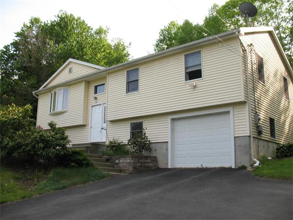 Real Estate for Sale, ListingId: 23639710, Dudley,&nbsp;MA&nbsp;&nbsp;01571