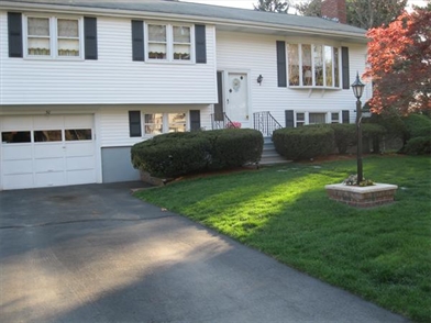 picture of 30 Daniel Dr Burlington Ma