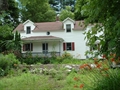 Uxbridge MA real estate photo