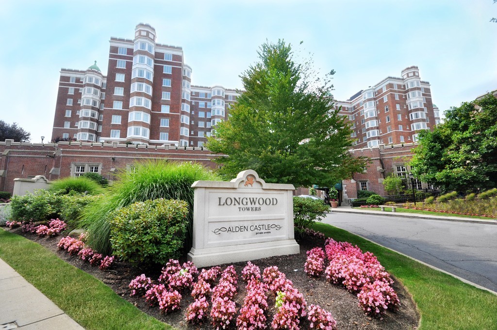 Luxury Boston Longwood Towers Brookline Condos and Apartments